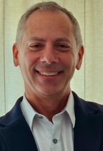 Tim Schoenheit Photo